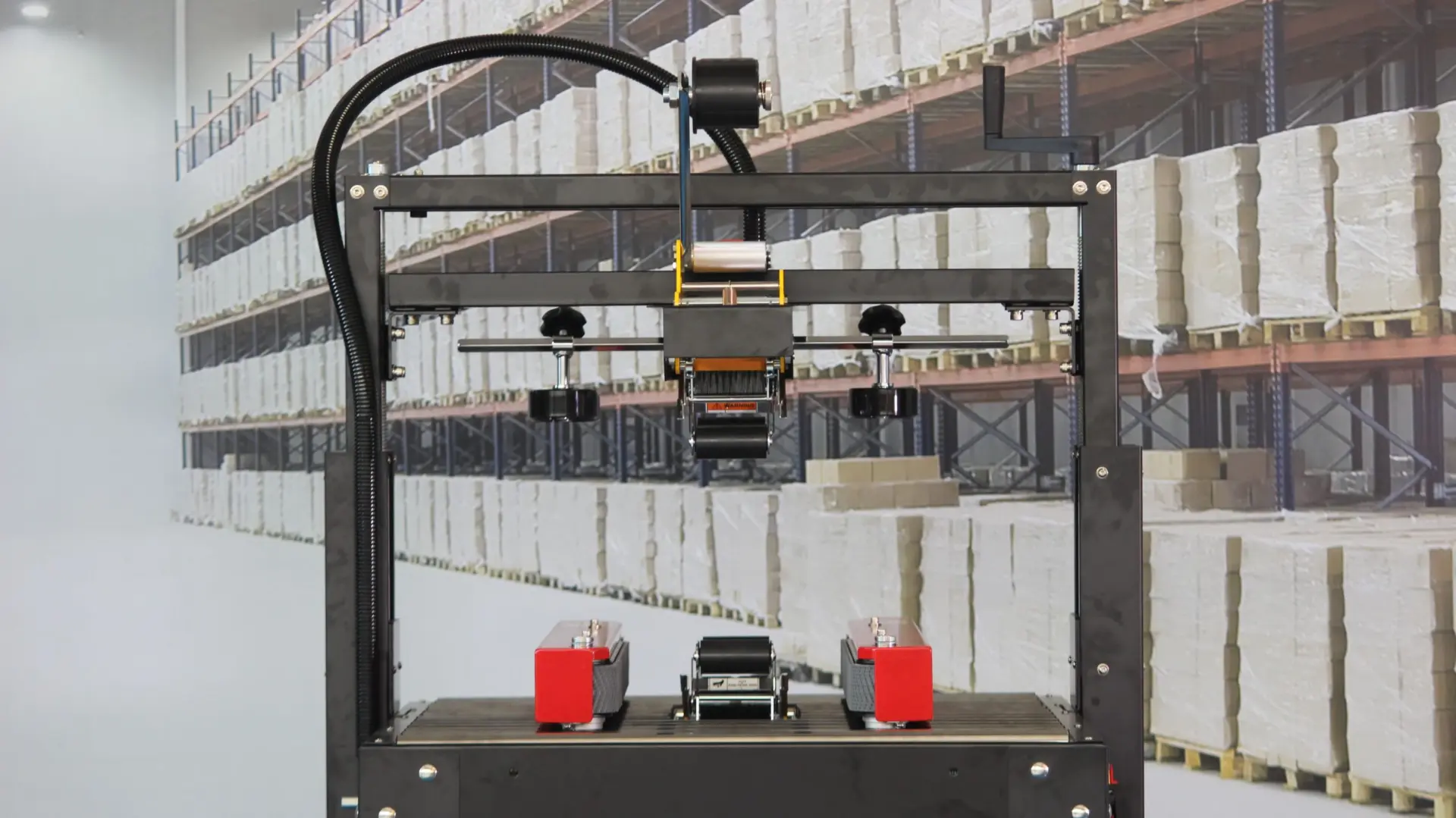 เครื่องปิดกล่องแบบสายพานระบบกึ่งอัตโนมัติ รุ่น CX2