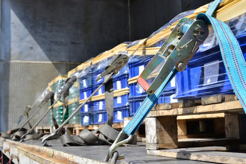 เชือกรัดกล่อง